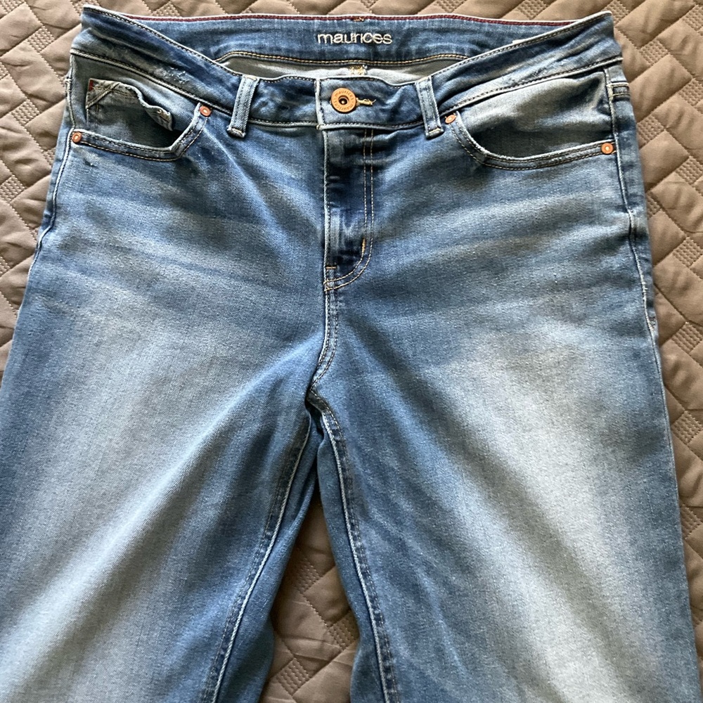 Maurice’s Women’s Classic Mid-Rise Slim Boot Jeans Size 16 Reg - Picture 2 of 7